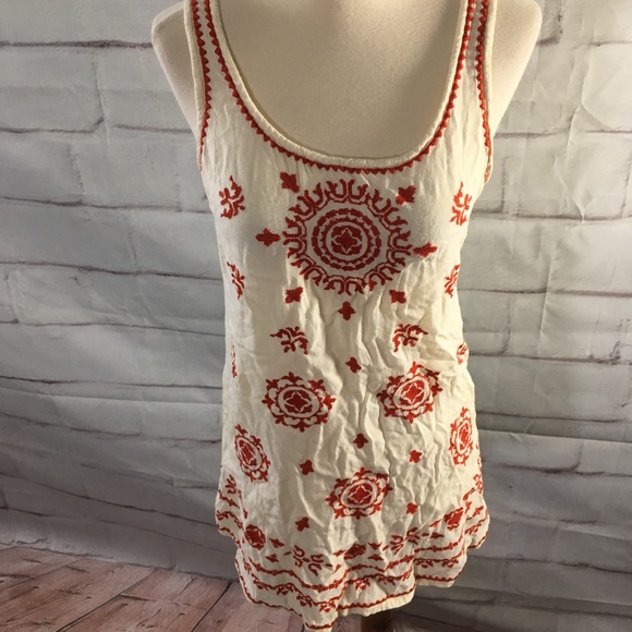 Sundance Tops - Sundance Floral Embroidered Tank Top